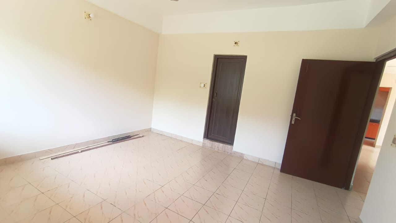 Semi Furnished 3bhk in Bamunimaidan, Guwahati, Assam, India for Rent